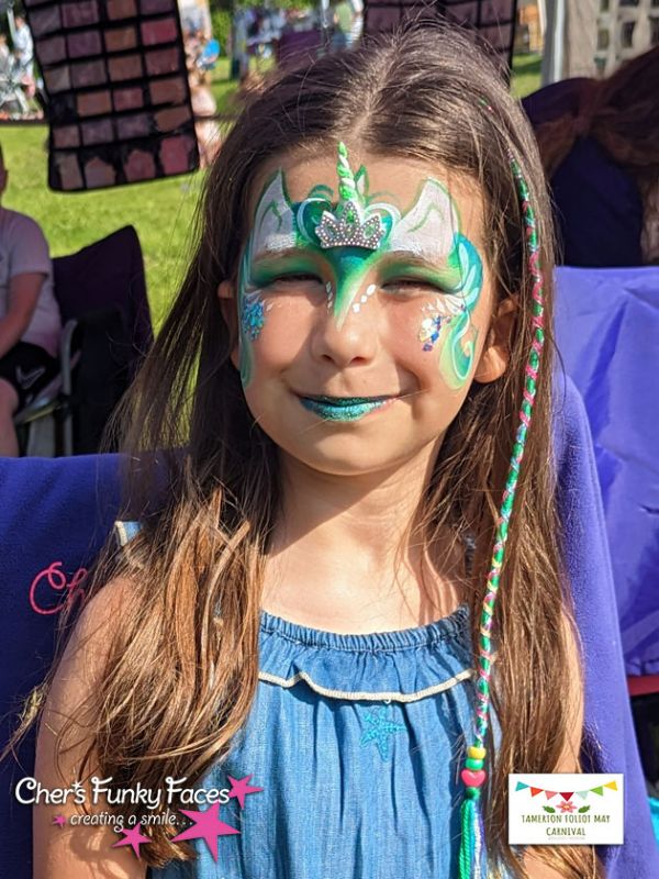 Tamerton Foliot May Carnival with Chers Funky Faces (3).jpg