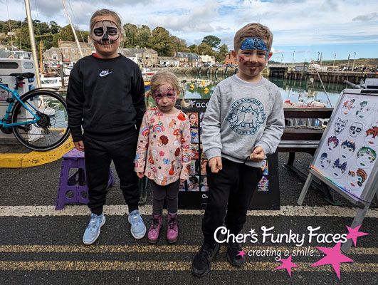 Halloween-family-fun-Padstow-face-paint.jpg