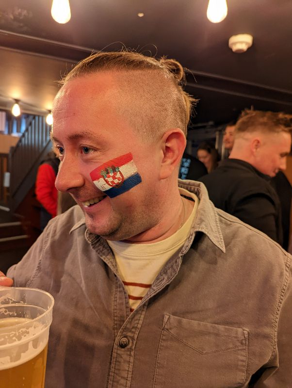 The Roundabout Plymouth Fifa 2022 Face paintining Chers Funky Faces (14).jpg