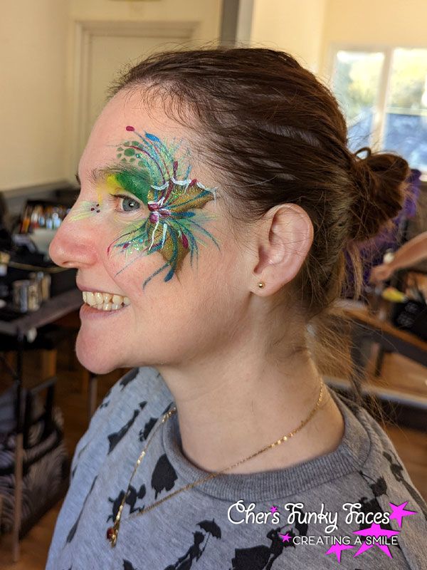 Holly eye design by cher funky punky Karen Huwen Training Chers Funky Faces