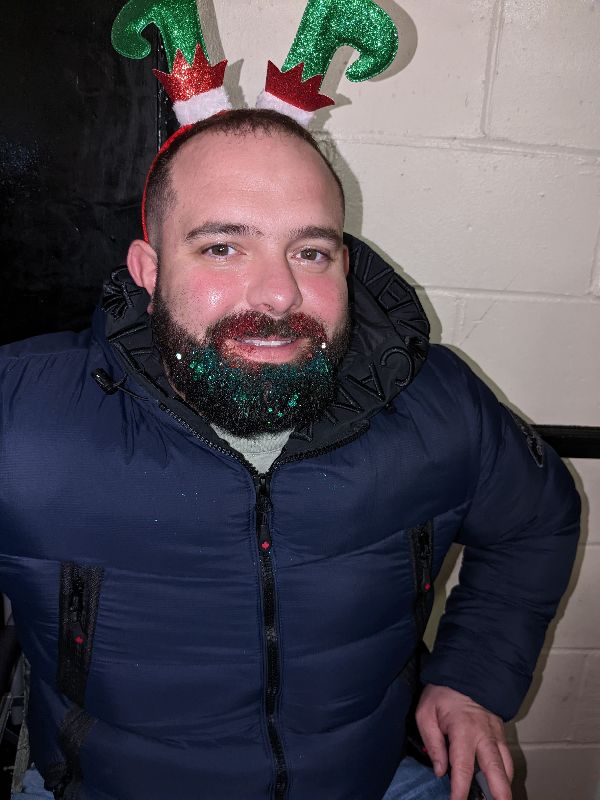 glitter beard giggles