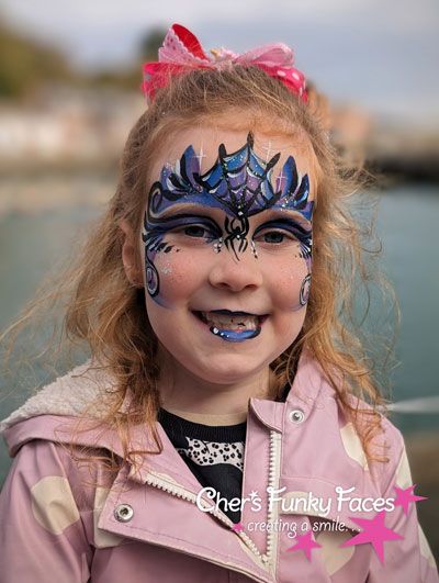 Spiderqueen-Padstow-face-paint.jpg