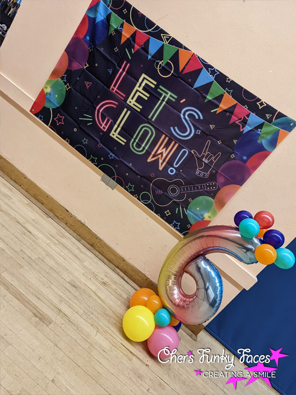 6th birthday Balloon centre piece