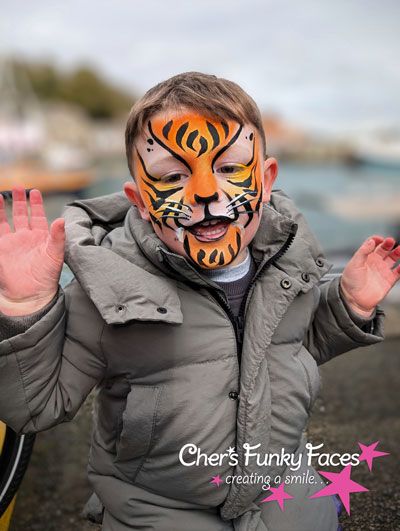 Tiger-Padstow-face-paint.jpg