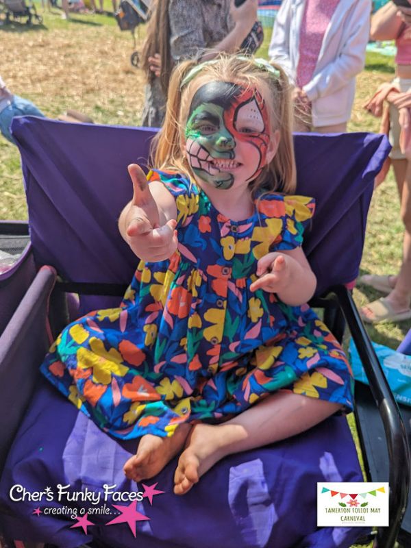 Tamerton Foliot May Carnival with Chers Funky Faces (1).jpg