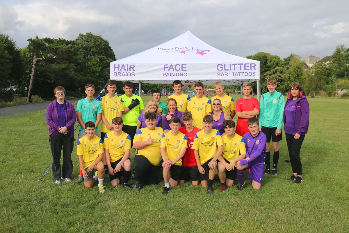 Chers Football Team meet Cher's Artists Seymour Youth U18's Plymouth