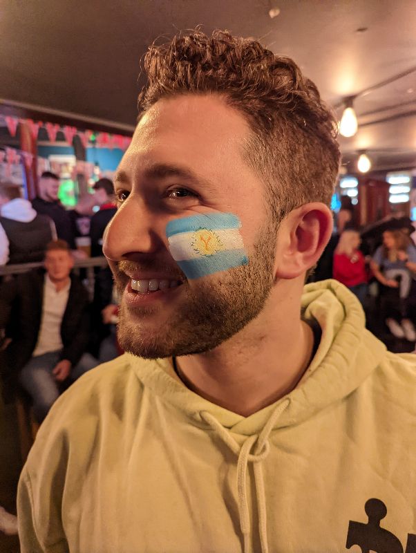 The Roundabout Plymouth Fifa 2022 Face paintining Chers Funky Faces (15).jpg