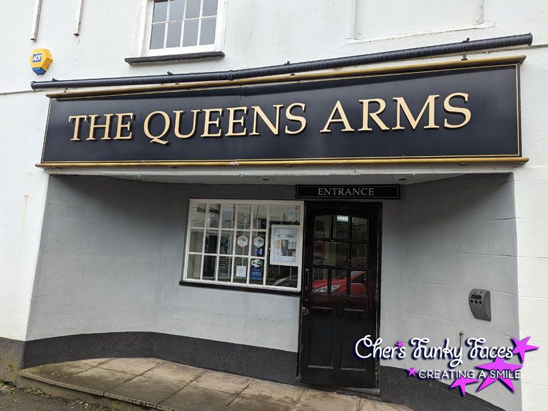 The-Queens.jpg
