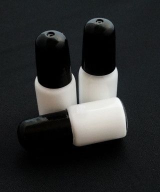 3ml-cosmetic-glue.jpg